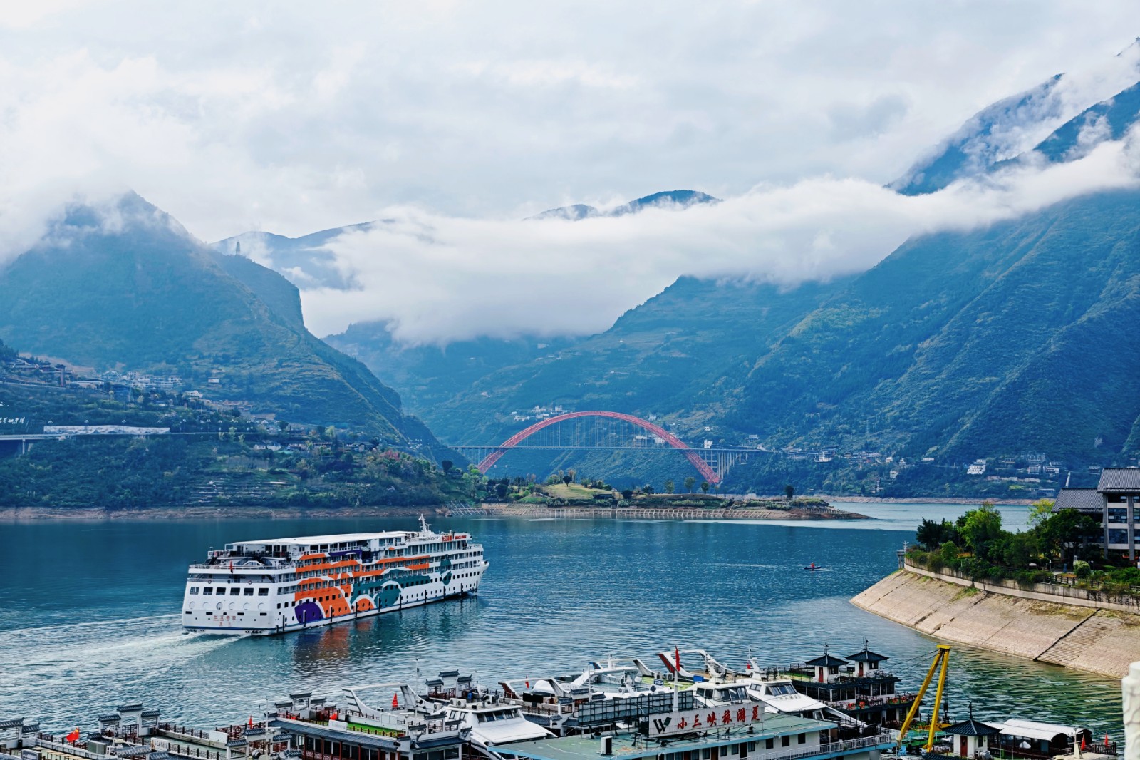 巫山山水 （汪亮摄） (1).jpg