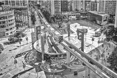 重庆杨家坪商圈：更酷 更潮 更好耍