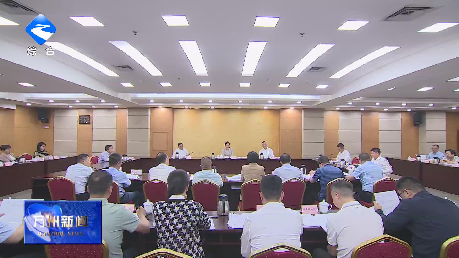 区委人才工作领导小组会议召开 卢红主持并讲话 李庆 封波出席