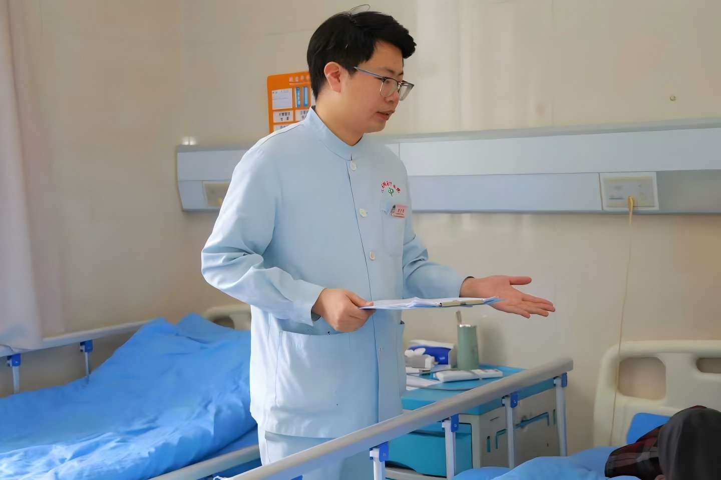 程龙龙.jpg
