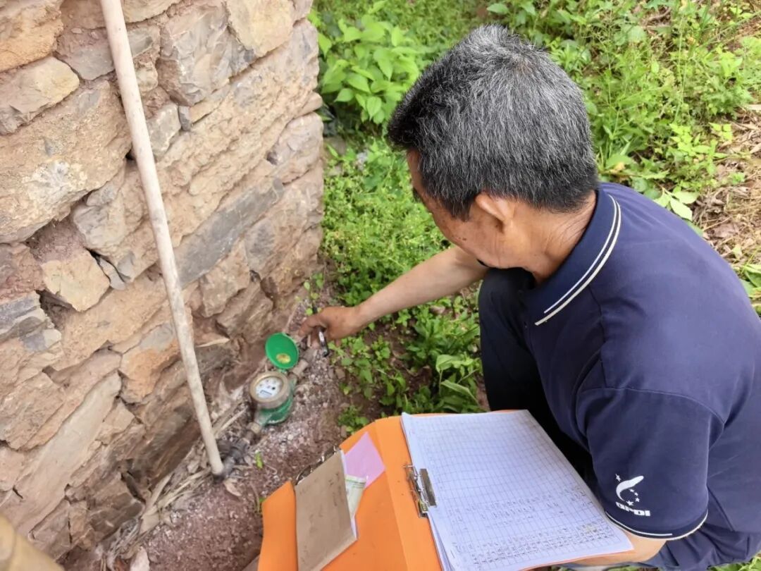 唐简西抄水表